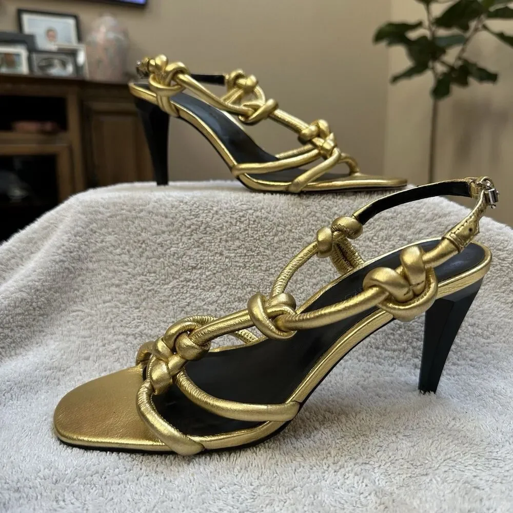 Rebecca Minkoff step into